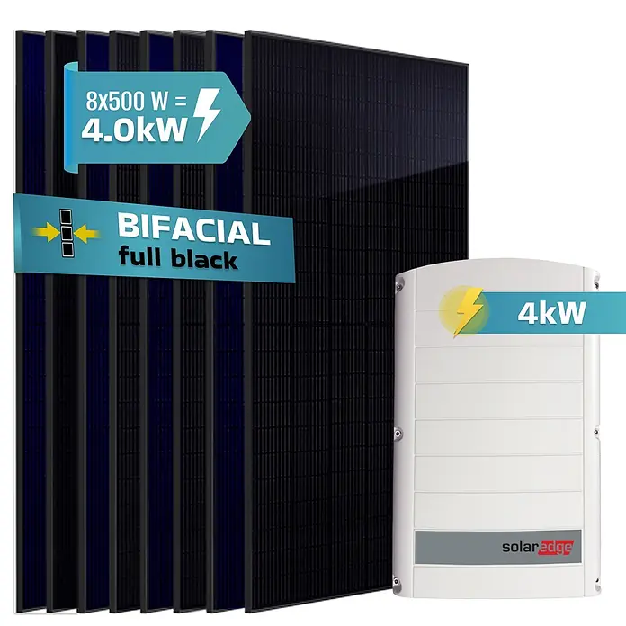 Sunniva Photovoltaik-Anlage Solaranlage 4 kW - L x B x H: 1.906 x 1.134 x 30 mm - Schwarze bifaziale Solarmodule (8x500W = 4kW gesamt) mit einem weißen SolarEdge 4kW Wechselrichter, hervorgehoben durch ihr vollschwarzes Design.