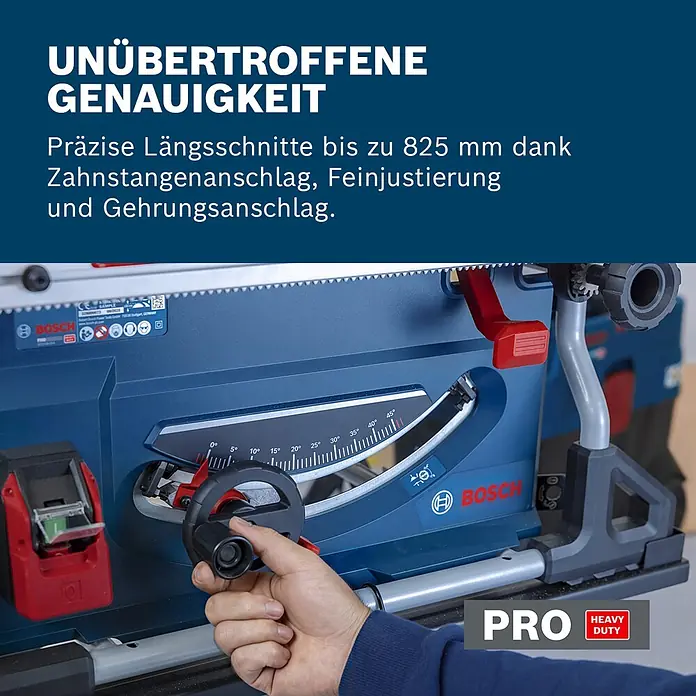 Bosch Professional Tischkreissäge GTS100-254 - 2.200 W, Durchmesser Sägeblatt: 254 mm, Schnitttiefe bei 90 °: 100 mm - Eine Hand verstellt den Winkelanschlag einer blauen Bosch Tischkreissäge für präzise Schnitteinstellungen.