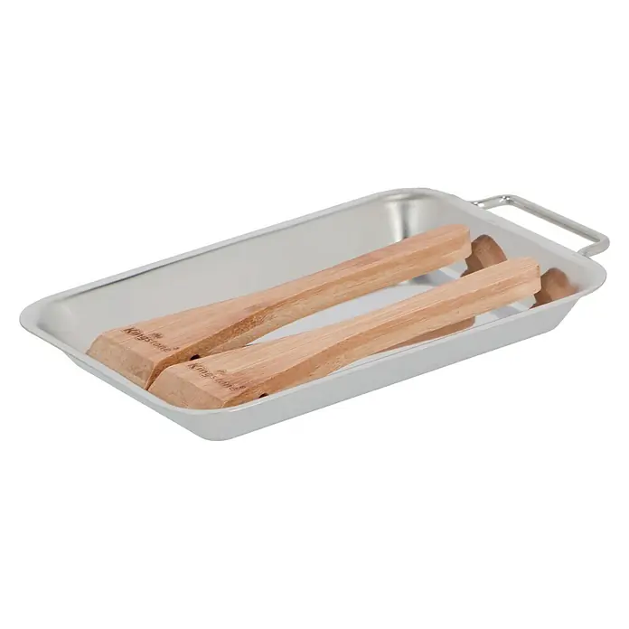 Kingstone Pfannen-Set - 4 -tlg. - Metallschale mit zwei hölzernen Grillwendern der Marke Kingstone. Ideal zum Wenden von Grillgut, die Schale dient als praktische Ablage.