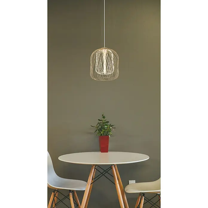 Globo Pendelleuchte Dichti - 40 W, Sandfarben, E27 - Modernes Esszimmer-Setup mit weißem Rundtisch, zwei Stühlen, roter Topfpflanze und stilvoller Käfig-Pendelleuchte.