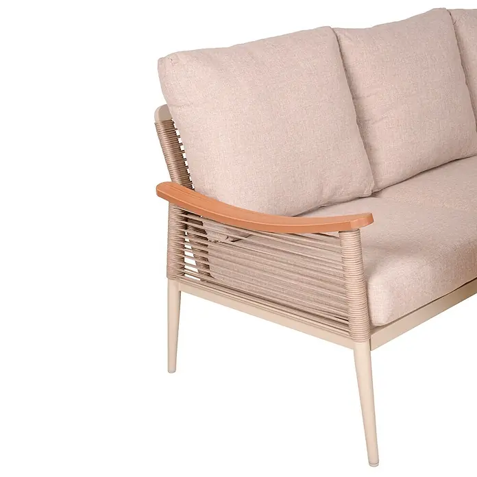 Garden Pleasure Loungemöbel-Set Talum - 2 -tlg., Aluminium, Polywood, Sandbeige - Helles beiges Outdoor-Lounge-Sofa mit geflochtenen Seildetails, bequemen Stoffkissen und Armlehnen aus Naturholz.