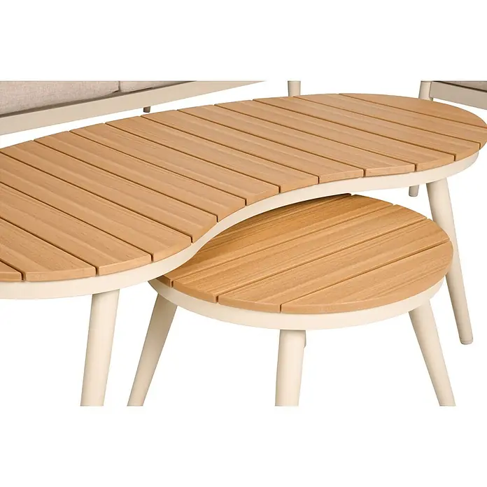 Garden Pleasure Loungemöbel-Set Tulum - 5 -tlg., Aluminium, Polywood, Textil, Beige - Zwei ineinander passende Couchtische mit heller Holzoptik-Lamellenplatte und cremefarbenem Metallgestell für vielseitige Ablagefläche.
