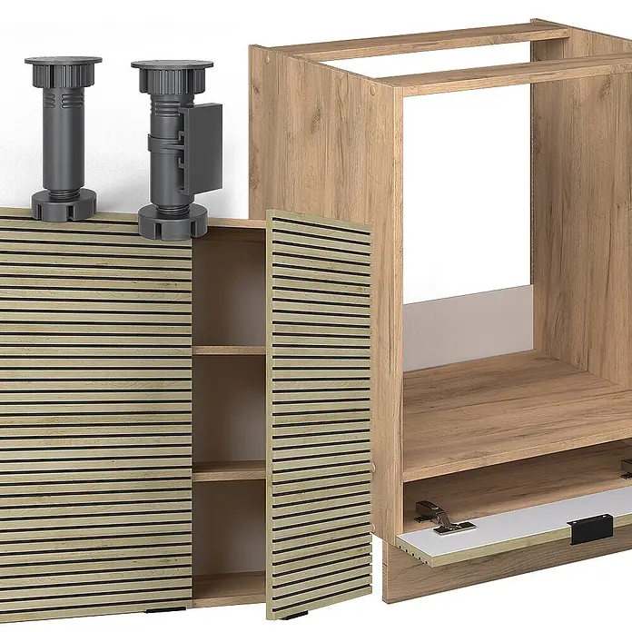 Vicco Eckküche Fame-Line Eiche Paneel/Goldkraft Eiche, AP Eiche - B x T: 227 x 60 cm, Eiche Paneel, Ohne Elektrogeräte - Montageansicht heller Holzschrankkomponenten: Korpus, Lamellentüren, Einlegeböden, Auszug und zwei dunkelgraue verstellbare Möbelfüße.