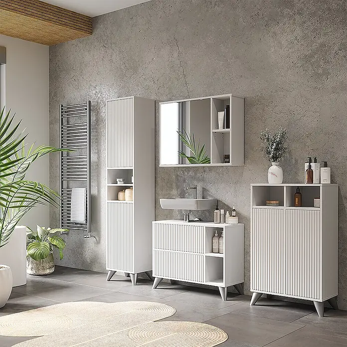 Vicco Badmöbel-Set Leano Weiß 80 cm, Set 4 - Weiß, Matt - Weißes Badmöbelset mit Lamellen in einem modernen Badezimmer, bestehend aus Waschtisch, Spiegelschrank und zwei Hochschränken.