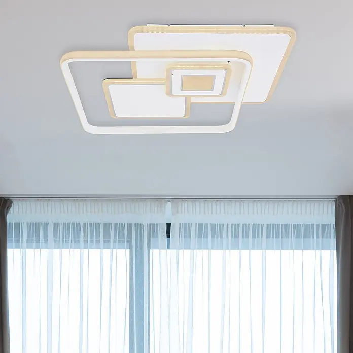 Globo LED-Deckenleuchte Roderick - 50 W, L x B x H: 50,3 x 50,3 x 6 cm, Weiß - Moderne Deckenleuchte mit verbundenen quadratischen Elementen in Weiß und Hellgold, integrierter LED-Beleuchtung.