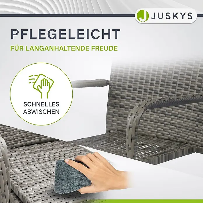 Juskys Gartenstuhl-Set Yoro - 2 Stk., Polyrattan, Stapelbar, Grau, B x T x H: 50 x 50 x 90 cm - Hand wischt grauen Outdoor-Stuhl ab, demonstriert pflegeleichte Reinigung.