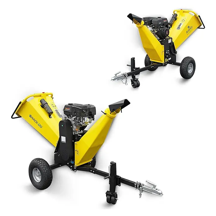 Bamato Benzin-Häcksler HACK-120 inkl. Abdeckplane - Max. Aststärke: 150 mm, 9 kW, Hubraum: 420 cm³ - Zwei gelb-schwarze Holzhäcksler mit Motor, Rädern und Anhängerkupplung zur Gartenabfallzerkleinerung.