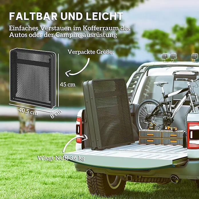 Outsunny Campingtisch - L x B x H: 90 x 40,5 x 58 cm, Schwarz - Faltbares schwarzes Metallgitter-Campingequipment hochkant im Pick-up mit weiterer Ausrüstung verstaut.