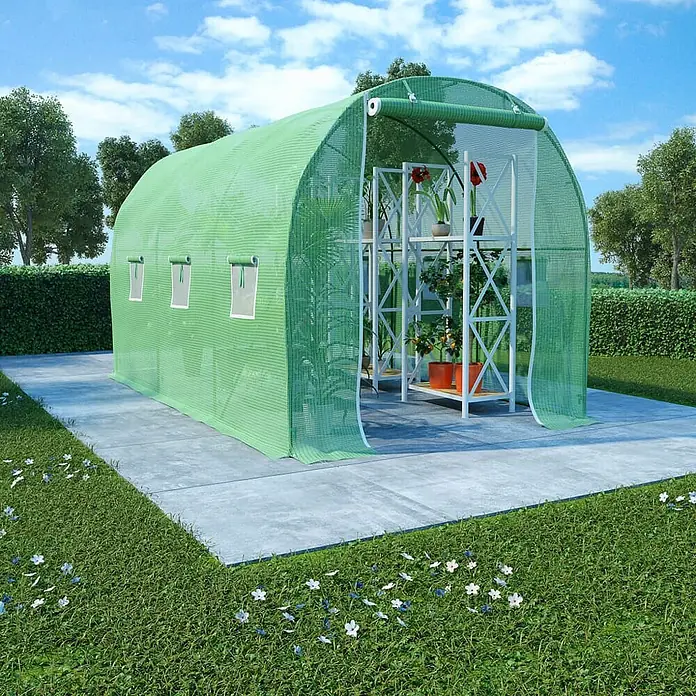 Furnicato Gewächshaus - 2 x 200 cm, Material Seitenwand: Kunststoff, 38 mm, Grau - Grünes bogenförmiges Gewächshaus mit aufrollbaren Fenstern und Regalen für Pflanzen, im Garten.
