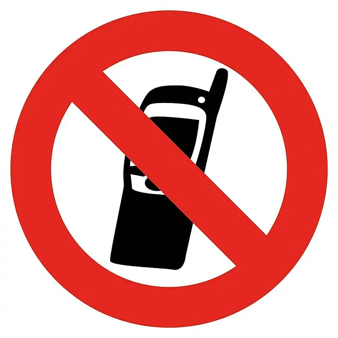 Cartel - Rojo/Blanco, Prohibido usar móviles, 10,5 x 10,5 cm - Imagen de un gráfico de señal de prohibición roja, que prohíbe el uso de teléfonos móviles.