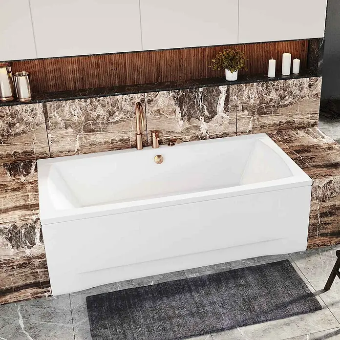 Bad Land Badewanne APRI Acryl-Eckwanne 140 x 70 cm Weiß - 140 x 70 cm, Sanitäracryl, Weiß - Weiße, rechteckige Badewanne mit modernem Design, installiert in einem Badezimmer mit Marmorwänden und Holzrückwand.