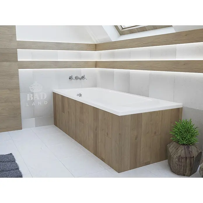 Bad Land Badewanne MEDIUM Acryl-Eckwanne 170 x 75 cm Weiß - Sanitäracryl, Weiß - Weiße, rechteckige Badewanne mit heller Holzverkleidung, eingebaut in ein modernes Badezimmer mit passenden Holzakzenten und Fliesenwänden.