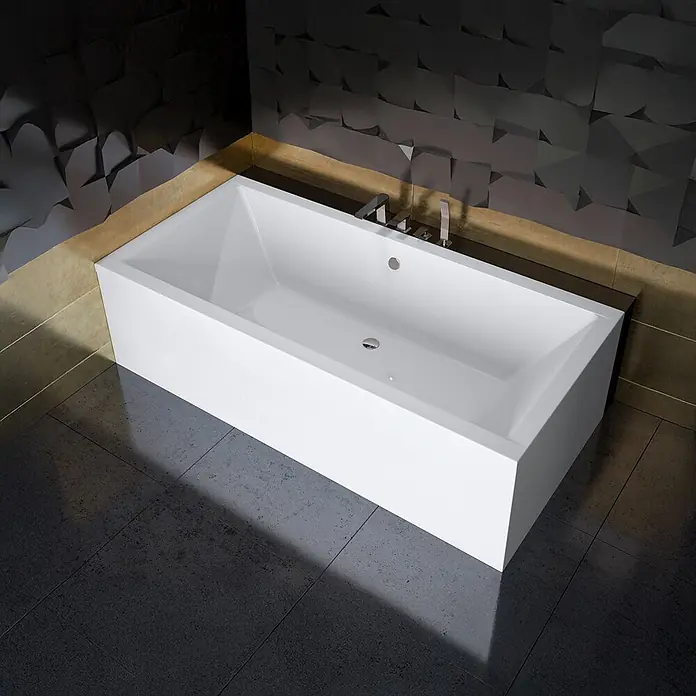 Bad Land Badewanne QUADRO Acryl-Eckwanne 190 x 90 cm Weiß, inkl. Styroporverkleidung - Sanitäracryl, Weiß - Weißes rechteckiges Badewanne mit Chromarmaturen, in einem modernen Badezimmer integriert.