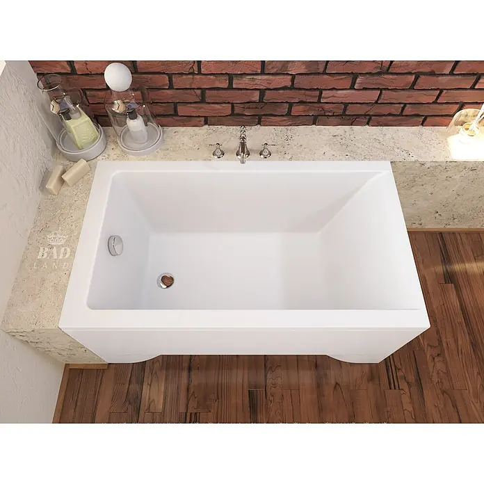 Bad Land Badewanne CAPRI Acryl-Eckwanne 100 x 70 cm Weiß - Sanitäracryl, Weiß - Weiße rechteckige Einbauwanne mit integriertem Wasserhahn, Überlauf und Abfluss, in einem modernen Badezimmer.
