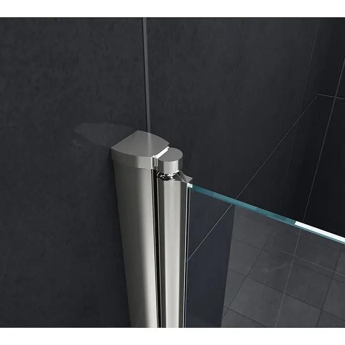 Glasdeals Badewannenaufsatz Badewannenaufsatz BREASE 100 x 140 cm 6 mm ESG Klarglas faltbar - B x H: 100 x 140 cm, 2 Stk., Chrom - Chromfarbenes Duschscharnier, das eine Klarglasplatte mit einer dunklen Fliesenwand verbindet.
