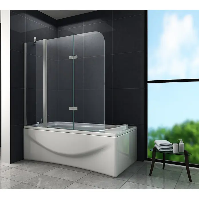 Glasdeals Badewannenaufsatz Badewannenaufsatz TRIPLE 150 x 140 cm 6 mm ESG Klarglas faltbar - B x H: 150 x 140 cm, 3 Stk., Chrom - Weiße Badewanne mit faltbarer Klarglas-Duschabtrennung in modernem Badezimmer.
