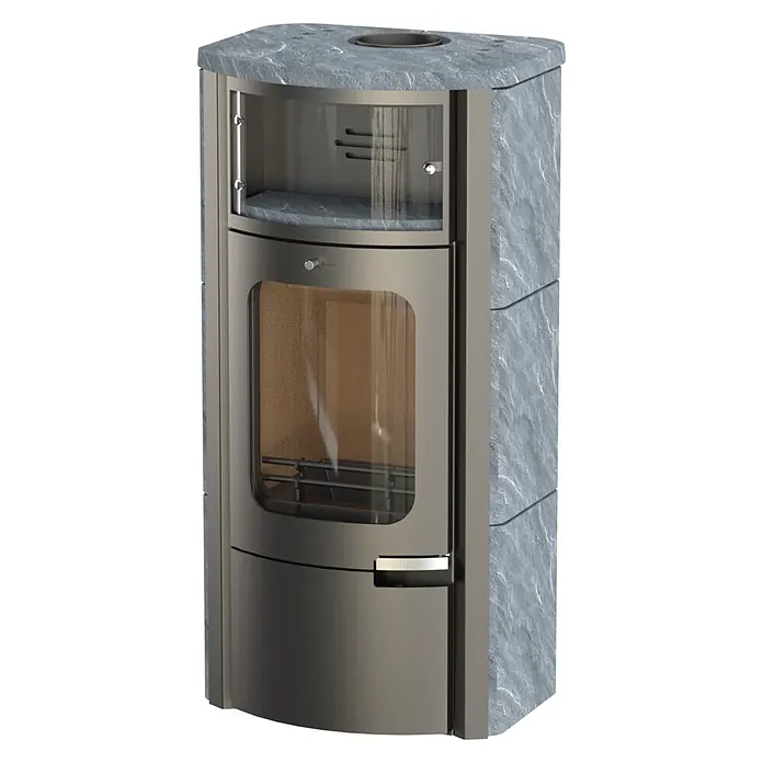 Kaminofen Prestige - 7 kW, Raumheizvermögen: 200 m³, Material Verkleidung: Speckstein - Moderner Holzofen mit grauer Steinverkleidung und dunklem Metallrahmen, mit zwei Glastüren und oben liegendem Rauchrohranschluss.