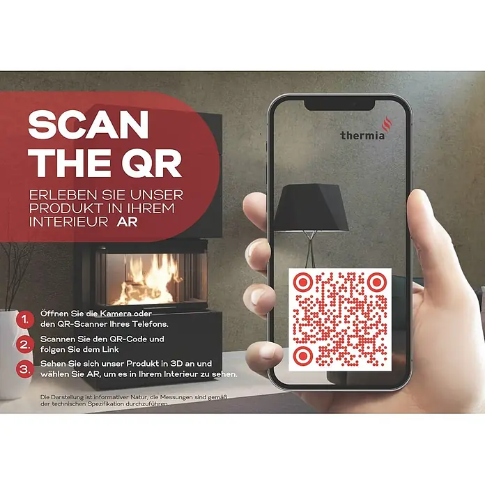 Kaminofen Xena - 7 kW, Raumheizvermögen: 200 m³, Höhe: 165 cm - Eine Hand hält ein Smartphone, das einen rot-weißen QR-Code mit einem thermia-Logo anzeigt. Der Bildschirm zeigt eine Augmented-Reality-Ansicht einer schwarzen Lampe.