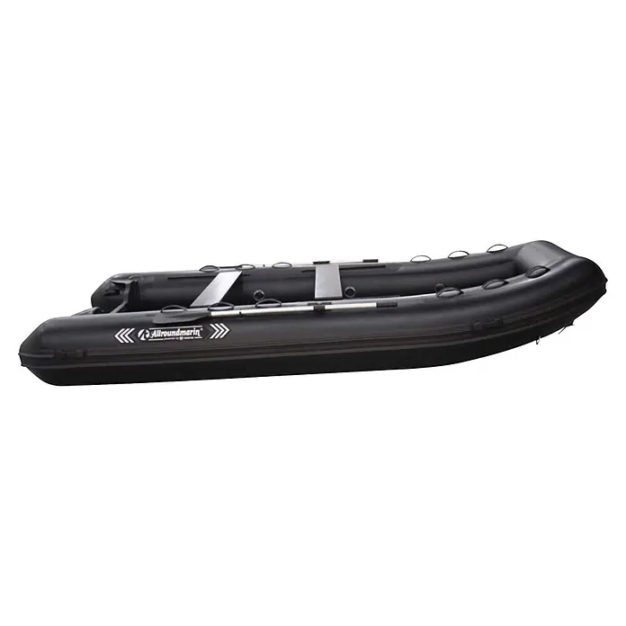 Tohatsu Schlauchboot Allroundmarin T420 - L x B: 418 x 200 cm, Geeignet für: 7 Personen, Nutzlast: 1.000 kg - Schwarzes Schlauchboot mit Rudern, mit "Allroundmarin" Logo.