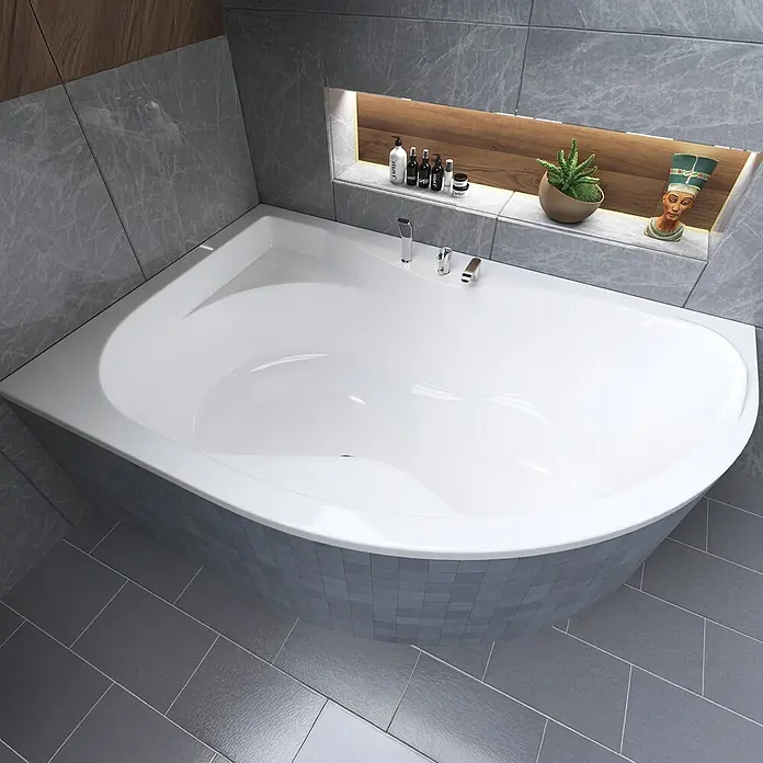Bad Land Eckbadewanne - L x B: 170 x 110 cm, Sanitäracryl, Weiß - Weiße Acryl-Eckbadewanne mit Chromarmaturen in einem modern gefliesten Bad mit dekorativer Wandnische.