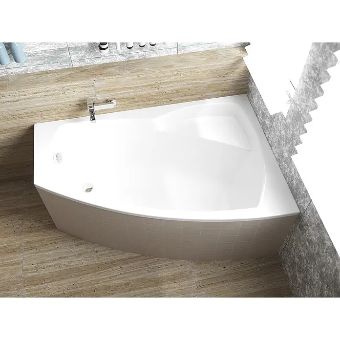 Bad Land Eckbadewanne - L x B: 150 x 90 cm, Sanitäracryl, Weiß - Weiße Eckbadewanne mit hellbeiger Fliesenfront in einem Badezimmer.