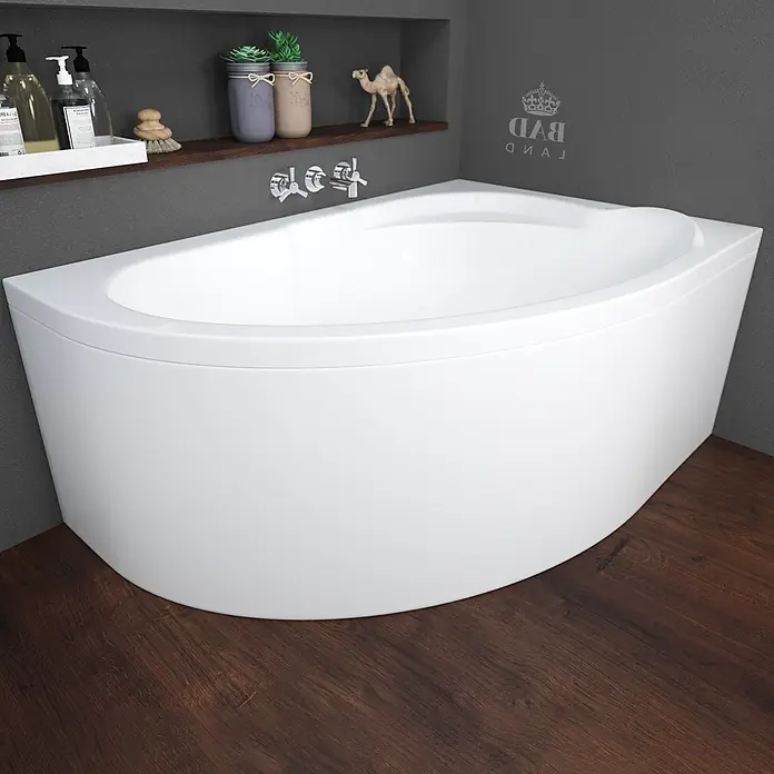 Bad Land Eckbadewanne - L x B: 130 x 85 cm, Sanitäracryl, Weiß - Weiße, asymmetrische Badewanne in einem modernen Badezimmer.