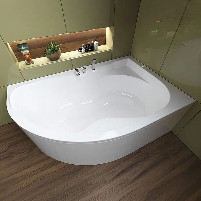 Bad Land Eckbadewanne - L x B: 170 x 110 cm, Sanitäracryl, Weiß - Weiße Eckbadewanne mit Chromarmaturen in einem modernen Badezimmer.