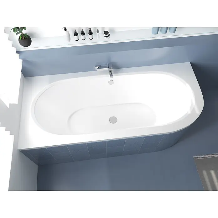 Bad Land Eckbadewanne AVITA Acryl-Eckwanne 160 x 75 cm links Weiß - Sanitäracryl, Weiß - Weiße ovale Badewanne mit integrierter Armatur und blau gefliester Verkleidung, in einem modernen Bad installiert.