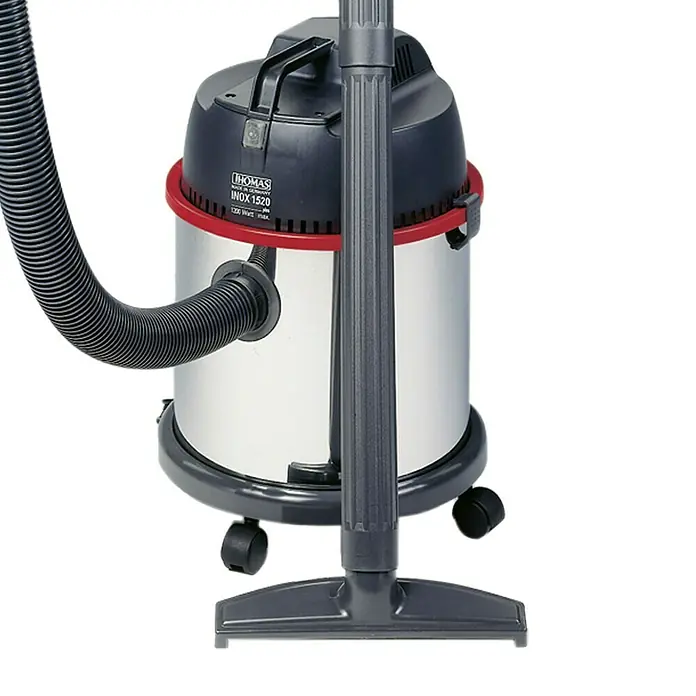 Thomas Nass-Trockensauger Inox 1520 Plus - 1.500 W, Behältervolumen: 20 l - Das Bild zeigt einen THOMAS INOX 1520 Staubsauger mit einem Edelstahlbehälter, einem schwarzen Oberteil und einem grauen Schlauch.