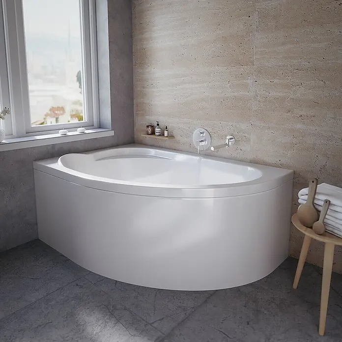 Bad Land Eckbadewanne STANDARD Acryl-Eckwanne 130 x 85 cm links Weiß, inkl. Acrylschürze - Sanitäracryl, Weiß - Weiße, D-förmige Badewanne, installiert in einem modernen Badezimmer.