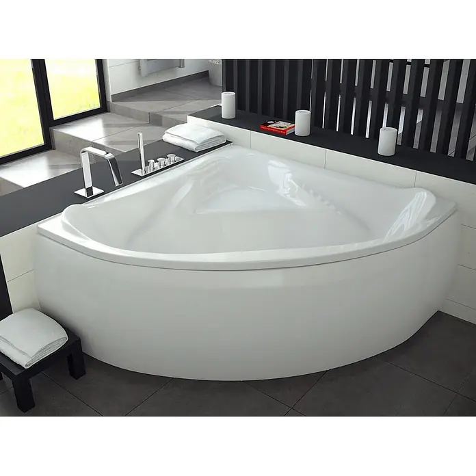 Bad Land Eckbadewanne - L x B: 134 x 134 cm, Sanitäracryl, Weiß - Moderne weiße Eckbadewanne mit Chromarmatur und -bedienung, eine elegante Badelösung für zeitgemäße Bäder.