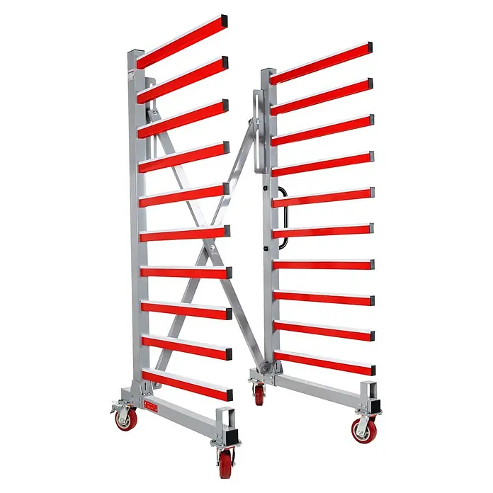 Holzmann Regalwagen TAW76 - H x B x T: 193 x 136 x 100 cm, Traglast pro Träger: 50 kg, Anzahl Fächer: 10 Stk., Grau/Rot - Zusammenklappbarer mobiler Materialständer mit grauem Metallrahmen, roten Tragarmen und roten Rädern zur Lagerung und zum Transport.