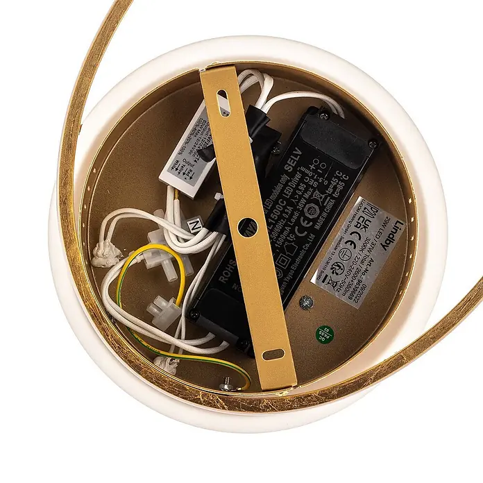 Lindby Deckenleuchte Dorle - messing / gold - Innenansicht einer runden LED-Leuchte mit Treibern, Verkabelung und technischen Etiketten im weiß-goldenen Gehäuse.