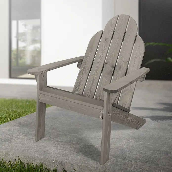 ECD Germany Gartenstuhl Gartensessel Grau mit Rückenlehne & Armlehnen 92,5x70x89 cm - 1 Stk., Tanne, Klappbar, Grau - Grauer Adirondack-Stuhl aus Holz auf einer Terrasse.