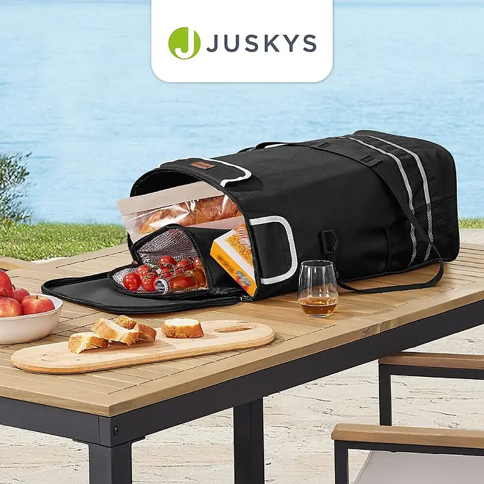 Juskys Einkaufstrolley Einkaufstrolley - L x B x H: 43 x 37 x 98 cm, Traglast: 30 kg, schwarz - Schwarze JUSKYS Kühltasche, mit Picknick-Essen gefüllt, auf Holztisch am Wasser.