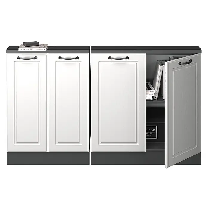 Vicco Schrankküche R-Line Weiß Landhaus 2er Set - Weiß Landhaus, Dachschrägenzeile 140cm - Weißer Lagerschrank mit dunkelgrauer Platte und Sockel, eine Tür offen, die Bücher und eine Aufbewahrungsbox im Inneren zeigt.