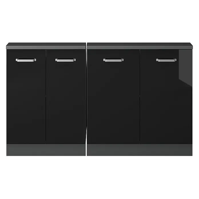 Vicco Schrankküche R-Line Schwarz Hochglanz 2er Set - Schwarz Hochglanz, Dachschrägenzeile 140cm - Zwei schwarze Hochglanzschränke mit silbernen Griffen und grauer Ober-/Unterseite.