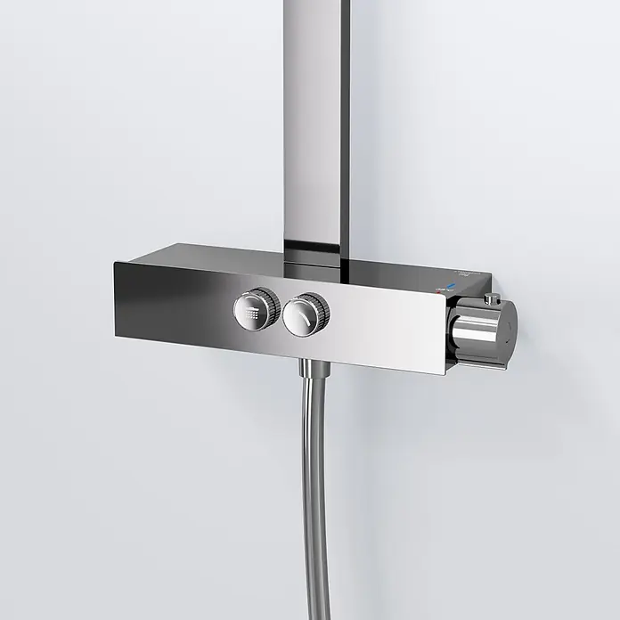 Vola Duschsystem -  - Wandmontierter, verchromter, rechteckiger Thermostat-Duschmischer mit zwei Knöpfen und Schlauch.