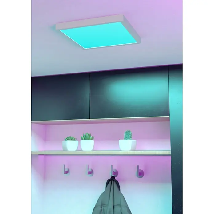 Eglo connect.z LED-Panel rund Rovito-Z - 16 W, Ø x H: 30 x 3 cm, Schwarz, RGBW - Quadratische LED-Deckenleuchte mit weißem Rahmen, strahlt aquablaues Licht in modernem Interieur.