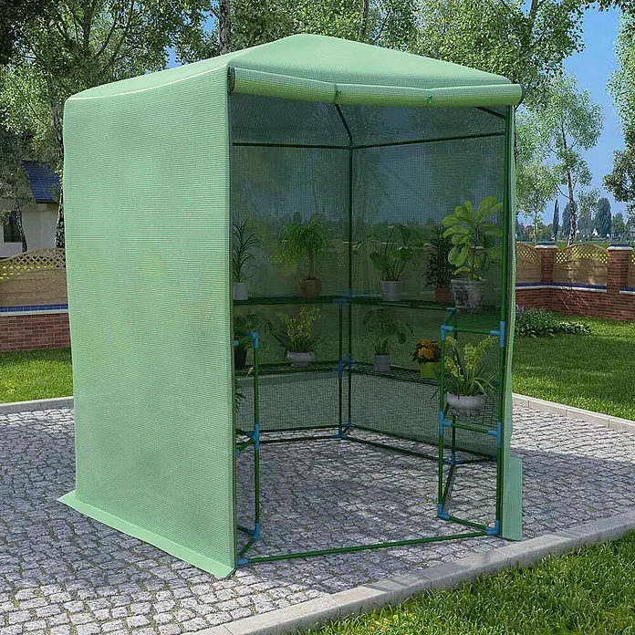 Furnicato Gewächshaus - 227 x 227 cm, Material Seitenwand: Kunststoff, 38 mm, Grau - Grünes Außengewächshaus mit Regalen, gefüllt mit Topfpflanzen, auf gepflasterter Terrasse.