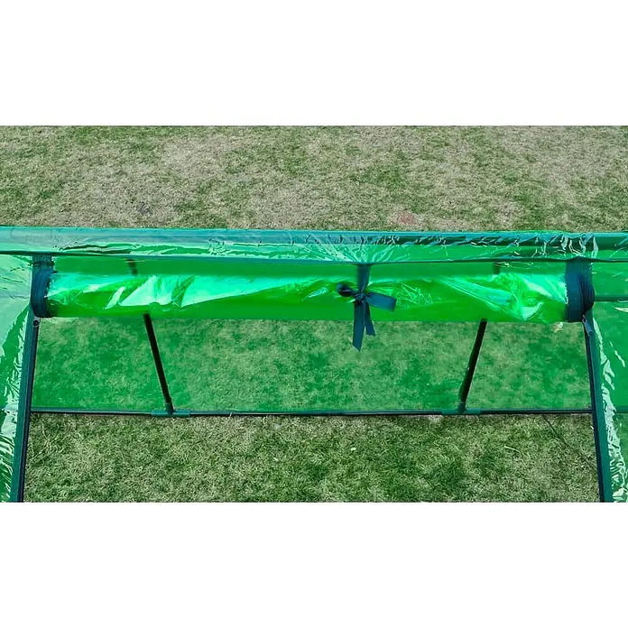 Furnicato Gewächshaus - 2,4 x 90 cm, Material Seitenwand: Kunststoff, 38 mm, grün - Transparentes grünes Folien-Gewächshaus mit aufgerollter Klappe auf Gras.