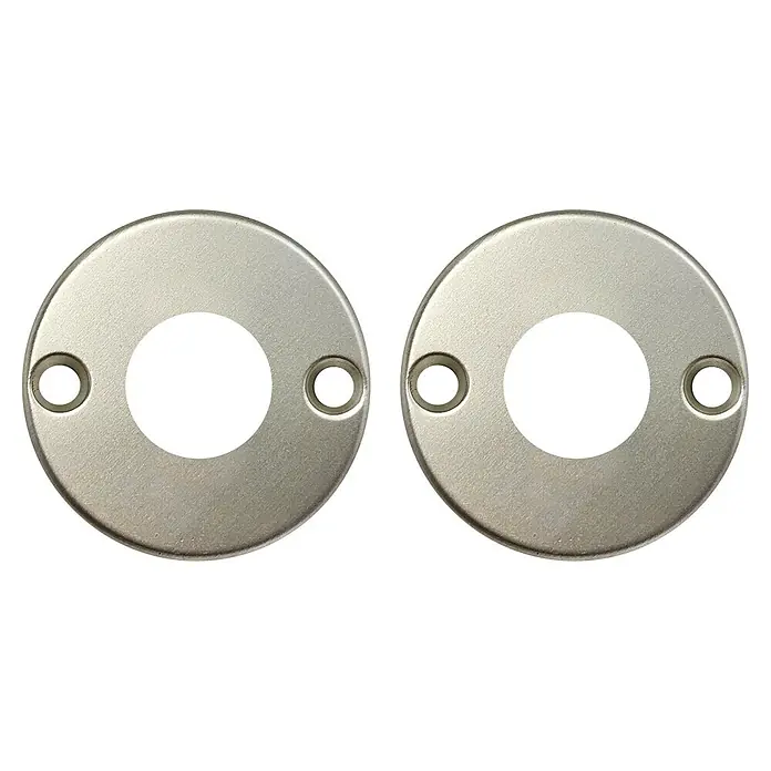 Lienbacher Drückerrosette - Rund, F2, Aluminium, Eloxiert, 2 Stk. - Zwei gebürstete silberne, runde Metallabdeckplatten, jede mit einem Mittelloch und zwei kleineren Schraublöchern.