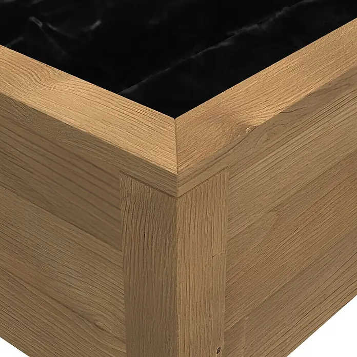 T & J Hochbeet Jens - 72 x 192 x 72 cm, Holz, Braun - Ecke eines hellbraunen Holzpflanzgefäßes mit sichtbarer Maserung, innen schwarz ausgekleidet.