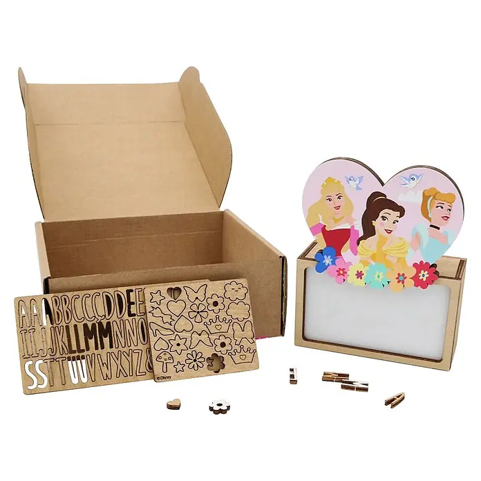 Lámpara de sobremesa infantil Princesas Disney - 0,5 W, L x An x Al: 5 x 12,5 x 17 cm, Luz nocturna, Princesas - Kit de manualidades de madera: letras del alfabeto, formas decorativas, marco Princesas Disney y caja de cartón.