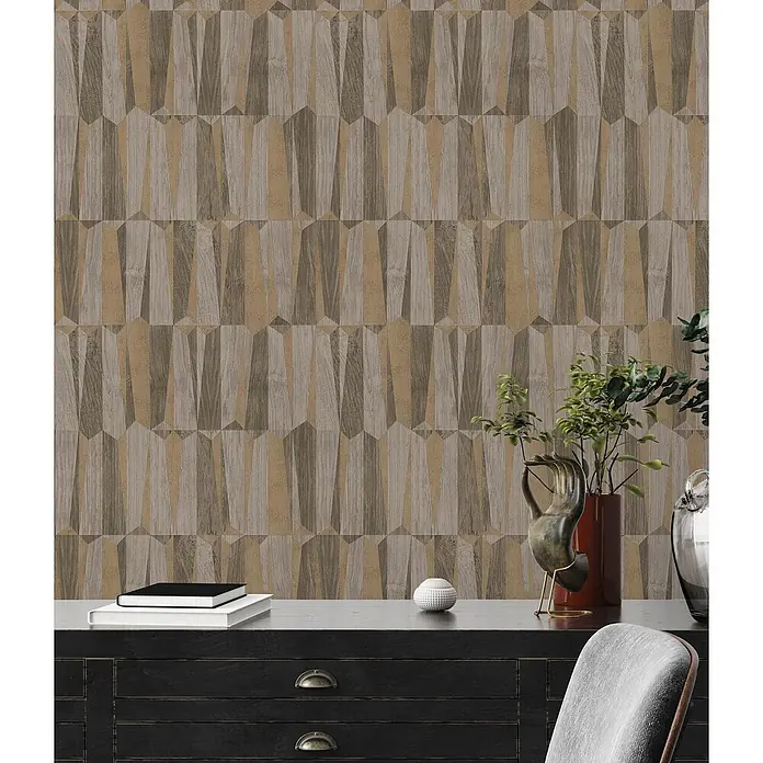 Profhome Vliestapete Heißgeprägte Vliestapete Geometrisch in braun - goldgrau, 10.050 x 530 mm - Geometrische Tapete in Holzoptik in Braun- und Beigetönen mit abstrakten Dielenmustern.