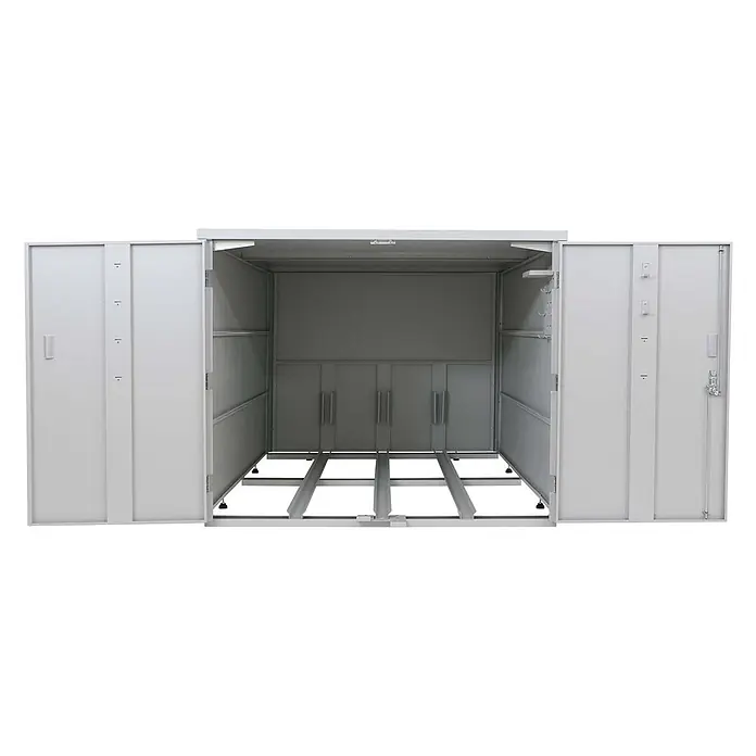 Proregal Fahrradgarage 3er abschließbar verzinkter Stahl - 208 x 148 x 124 cm, Grau - Offene graue Metall-Aufbewahrungsbox mit internen Fahrradschienen und Seitenhaken, die das geräumige Innere zeigt.