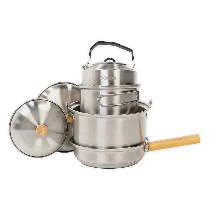 Boxio Topf Set Cookware - Edelstahl - Gestapeltes Camping-Kochgeschirr-Set aus Edelstahl mit Töpfen, Pfannen und Wasserkocher, mit Holzgriffen/-knöpfen.