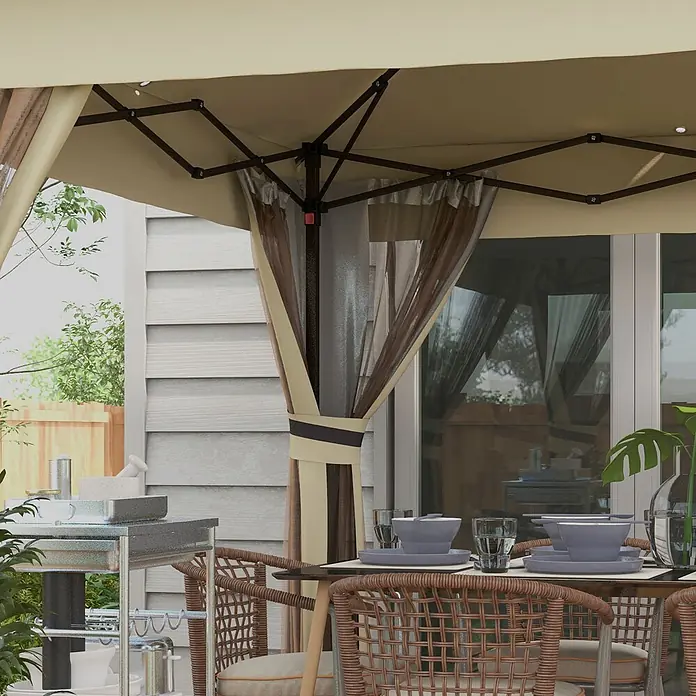 Outsunny Faltpavillon - Farbe Dach: Braun - Cremefarbener Pavillon mit braunen transparenten Vorhängen über einem Esstisch im Freien und Grillbereich.