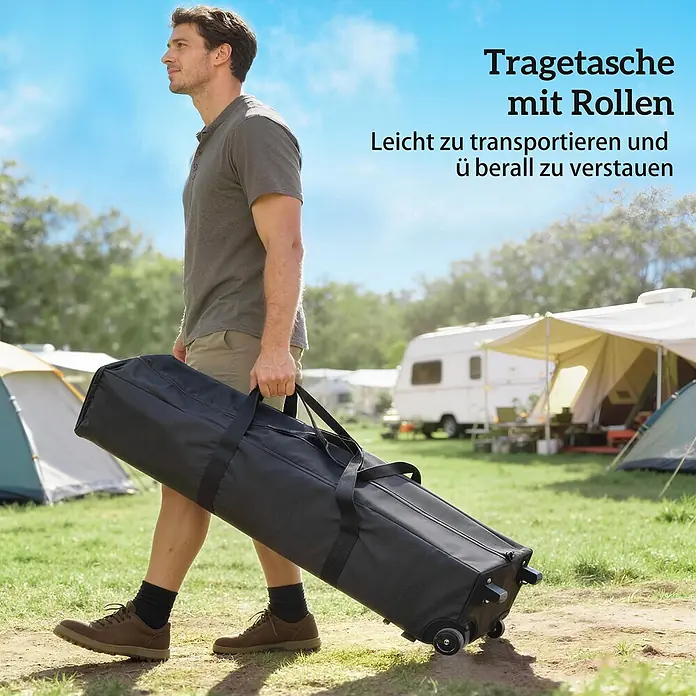 Outsunny Faltpavillon - Farbe Dach: Hellgrau - Schwarze Tragetasche mit Rollen, von einem Mann auf einem Campingplatz gezogen.