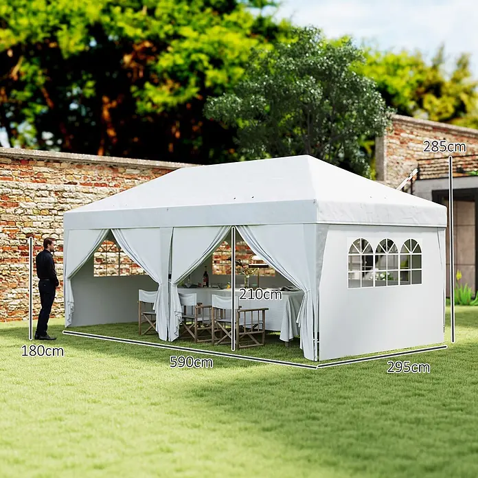 Outsunny Faltpavillon - Farbe Dach: Weiß - Weißes Partyzelt (590x295x285cm) im Garten, mit einem 180cm Mann zum Größenvergleich.